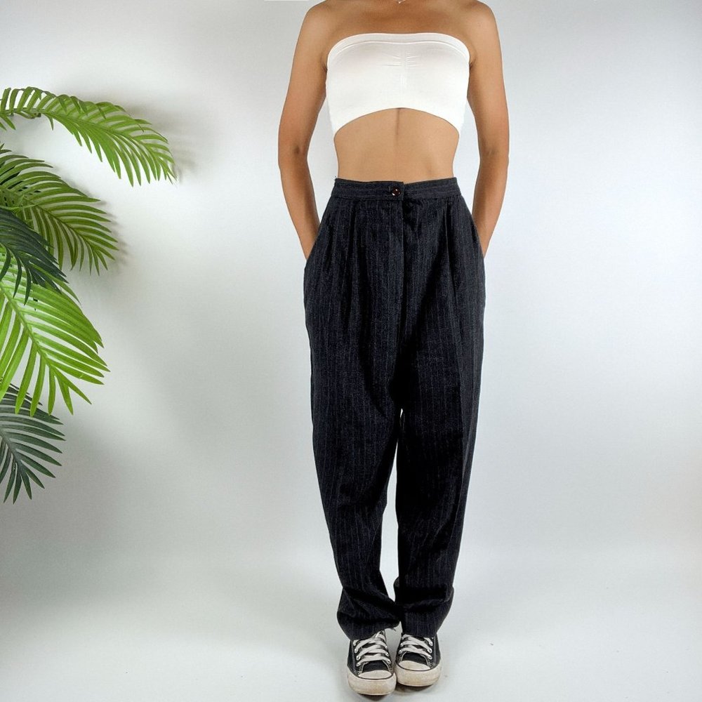 Vintage 90s Grunge Gray Pin Stripe Preppy Oversized 2 Piece Pantsuit / Size: 14 - Picture 6 of 9